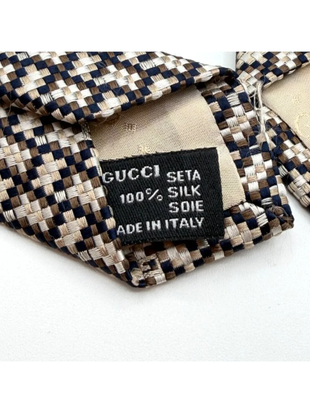 Gucci Italy Neutral Shades Geometric Pattern 100% Silk Designer Tie 59